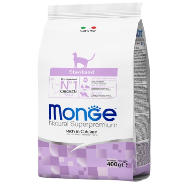 Dry food "Monge" for cats of all breeds with chicken and salmon flavor 400g