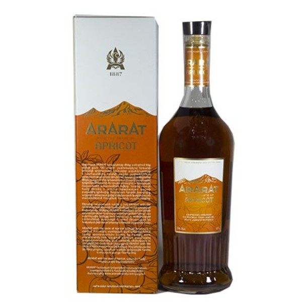 Cognac "Ararat" with apricot taste 35% in a box 0.7l