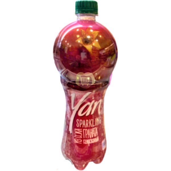 Refreshing carbonated drink "Yan" pomegranate 930ml